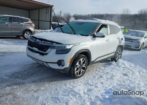 2021 Kia Seltos Sx Turbo z USA, uszkodzony, nr VIN KNDETCA25M7074185